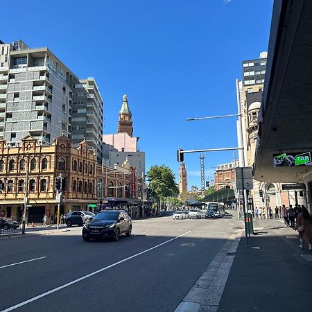 Sydney Riseon Hotel Exterior photo
